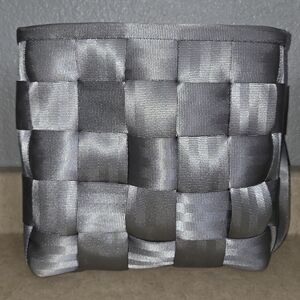 Harveys Original Seatbelt Silver/gray Vintage Crossbody Bag